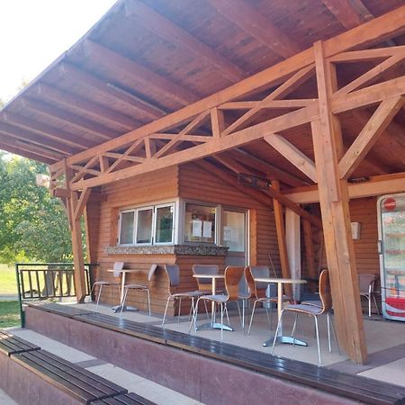 Andjelka A26 Apartment Veliko Gradiste Ngoại thất bức ảnh